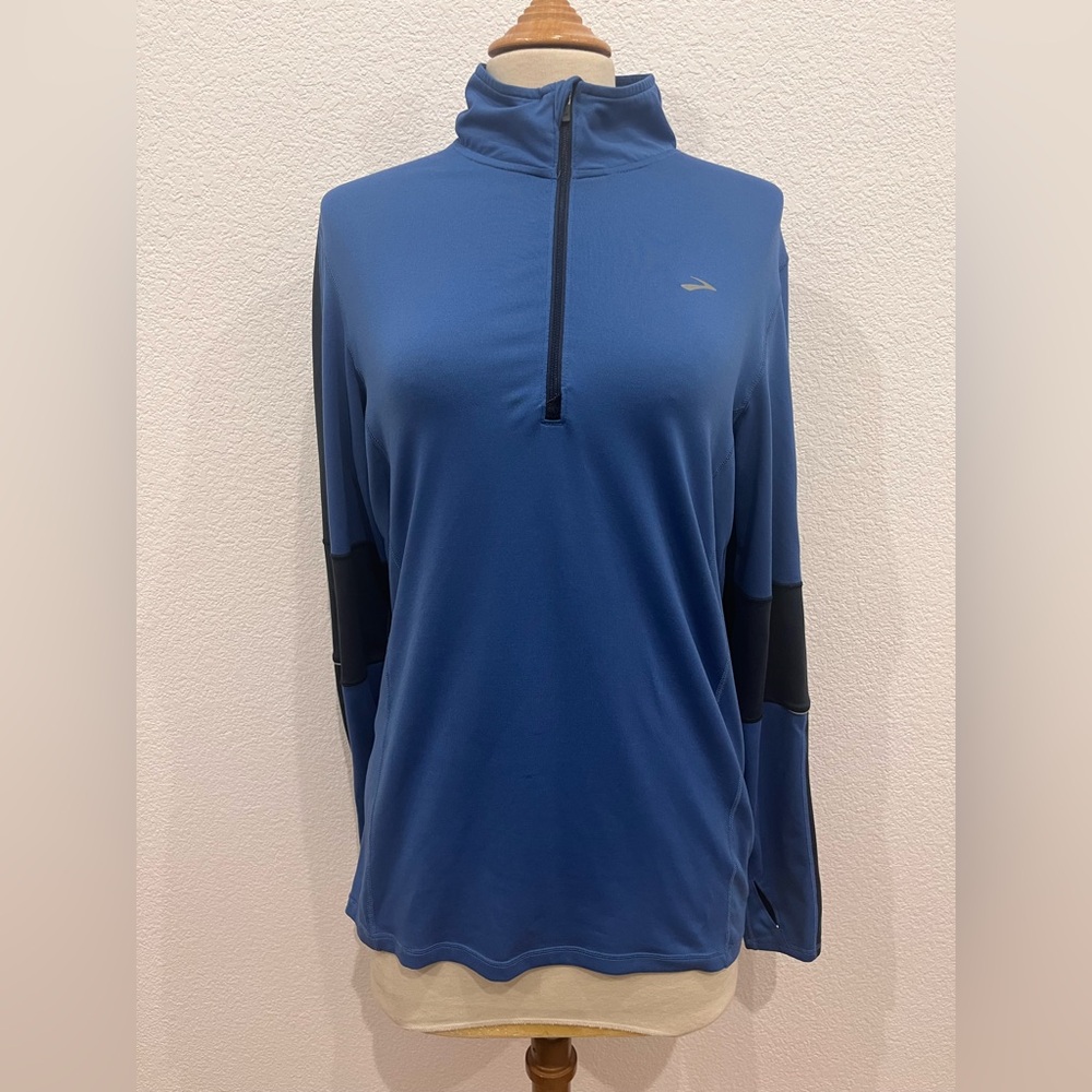 Brooks‎ Athletic Pullover Jacket with Pockets.